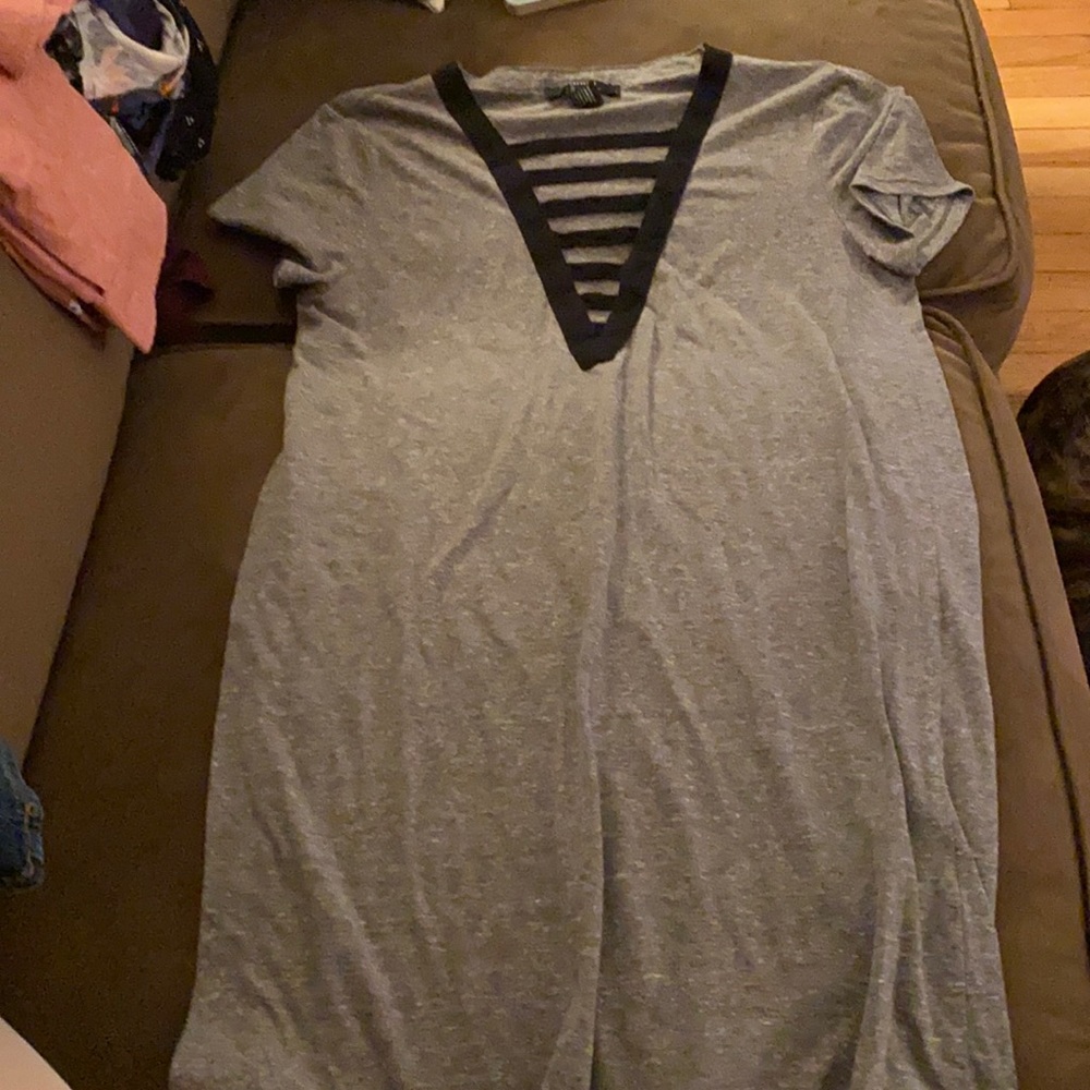 grey dress